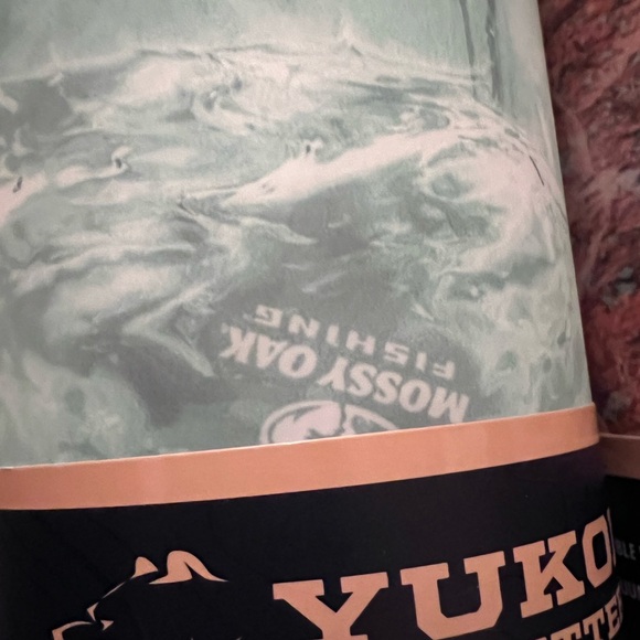 Set Yukon 32 oz tumblers new !!! - Picture 6 of 6